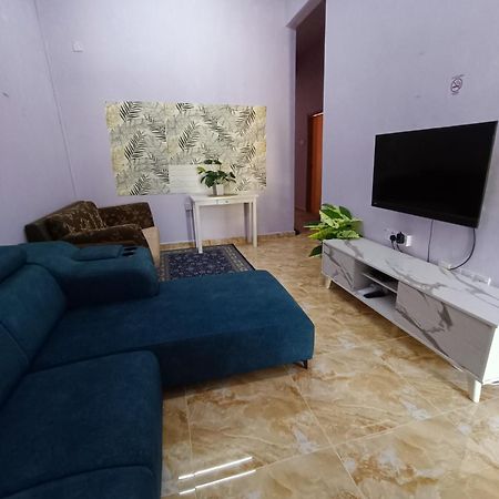 Homestay Lestari Klia Сепанг Экстерьер фото